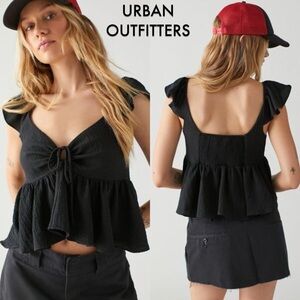 Urban Outfitters Sierra Key hole Babydoll Blouse - Medium